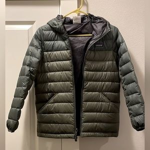 LIKE NEW! Kids’ Reversible Down Sweater Hoody